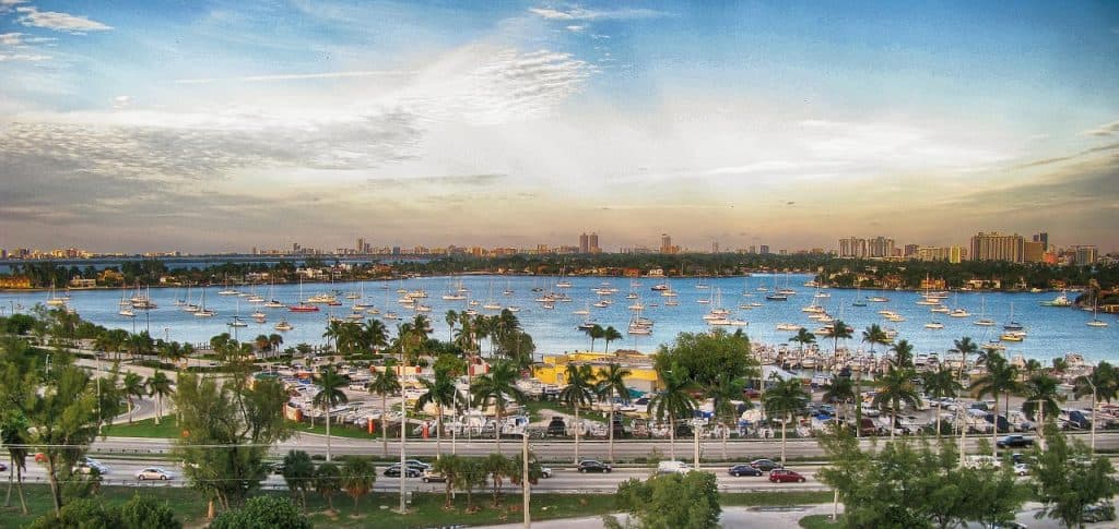 Romanian business Florida highway and the Miami bay with boats