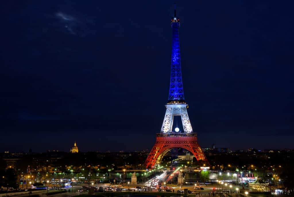 Tour Eiffel at night