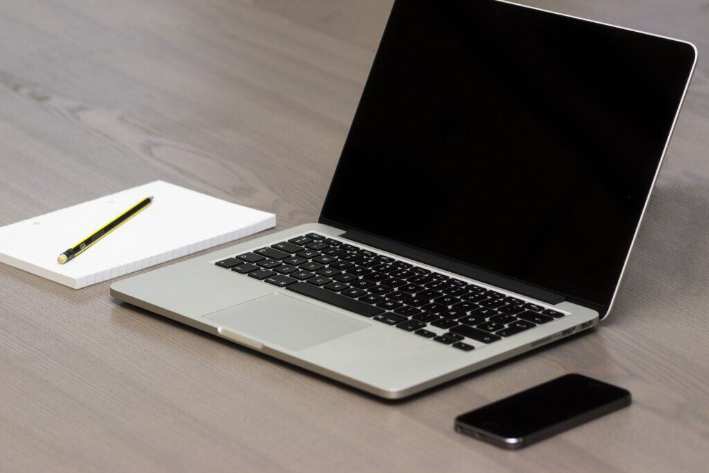 Apple Laptop